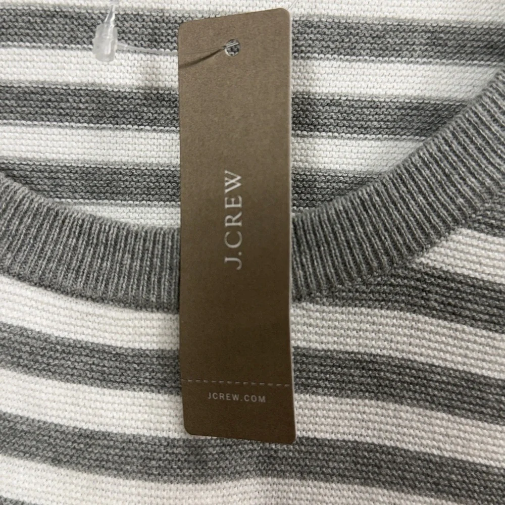 J.Crew Men’s Cotton Crewneck Sweater in striped garter stitch size XL. NWT.